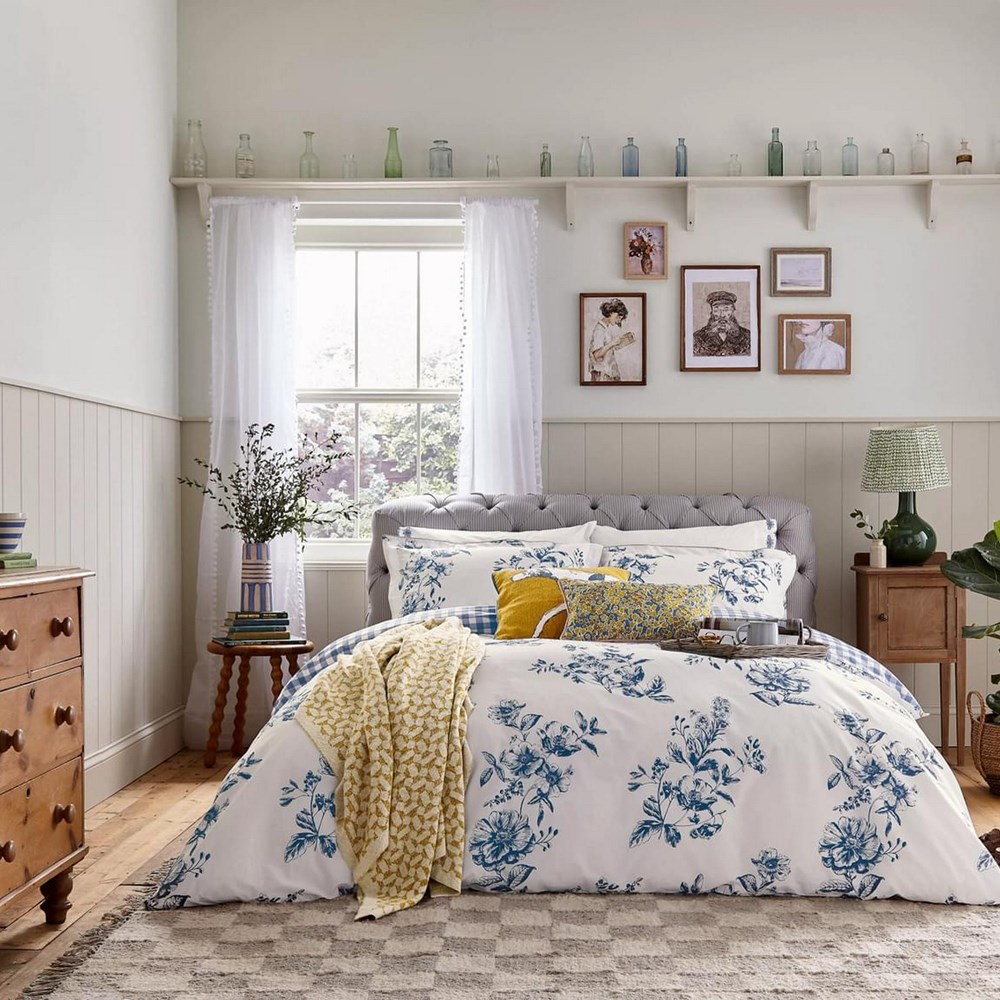 Honey Floral Bedding by Joules in Navy Blue